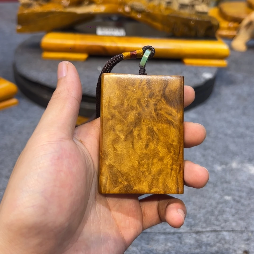 金丝楠已*置金丝楠木。