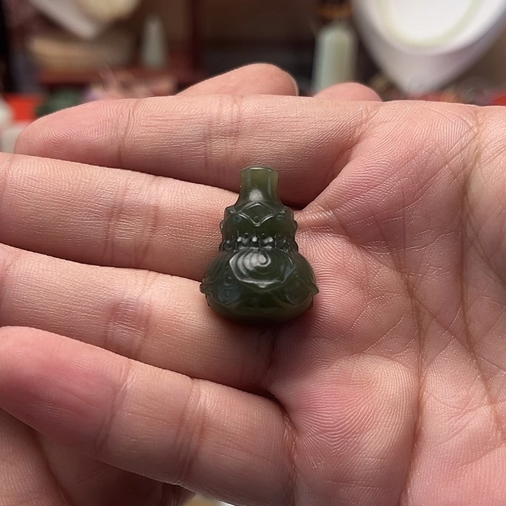 颈饰未镶嵌和田玉葫芦吊坠