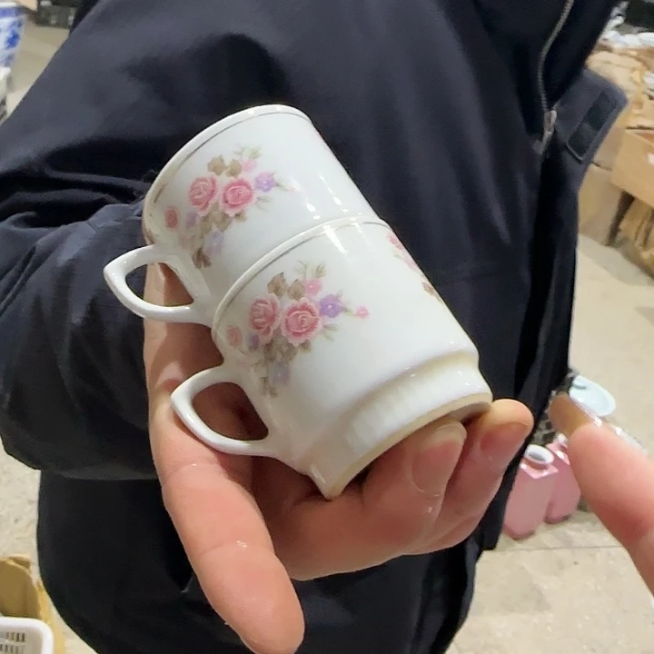杯微瑕景德镇陶瓷艺术品
