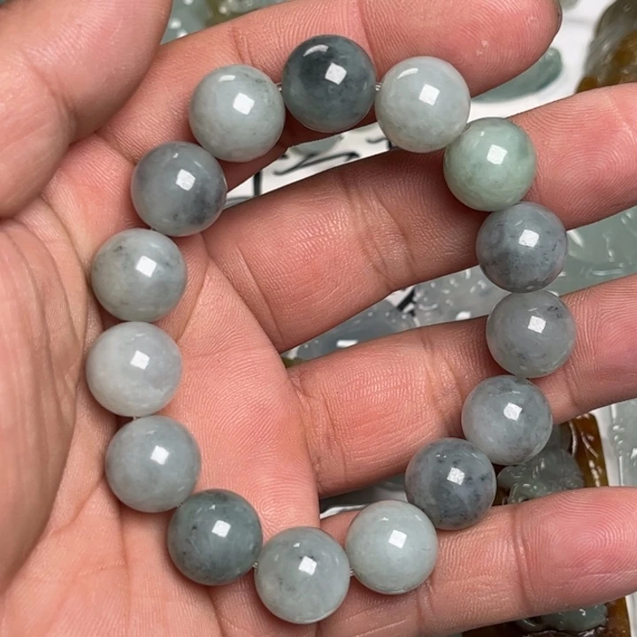 翡翠未镶嵌颈饰手串