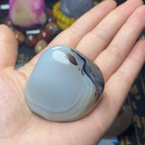 未镶嵌玛瑙/玉髓珠宝奇石