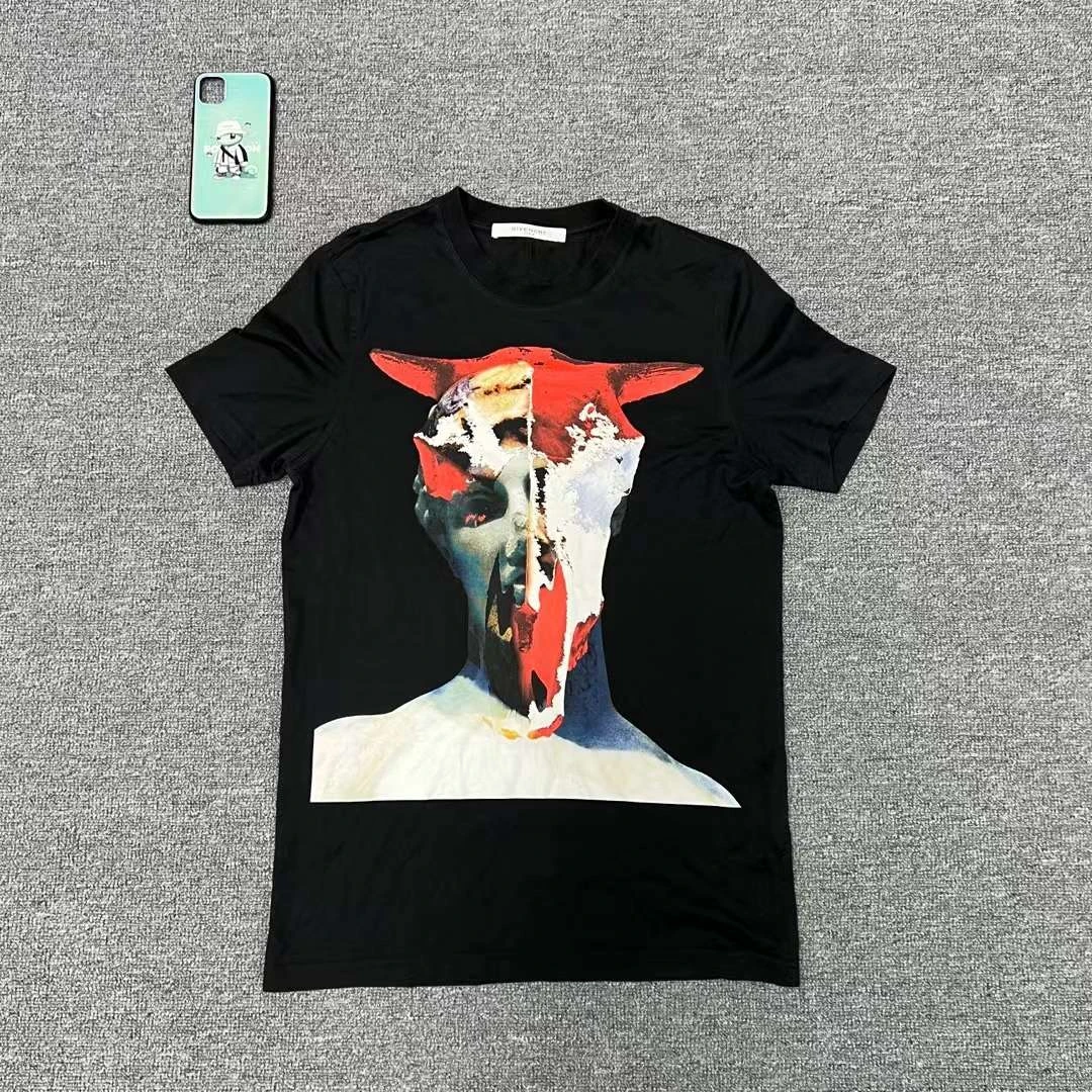 99新 Givenchy/纪梵希 黑色人像印花短袖 t恤 XS码