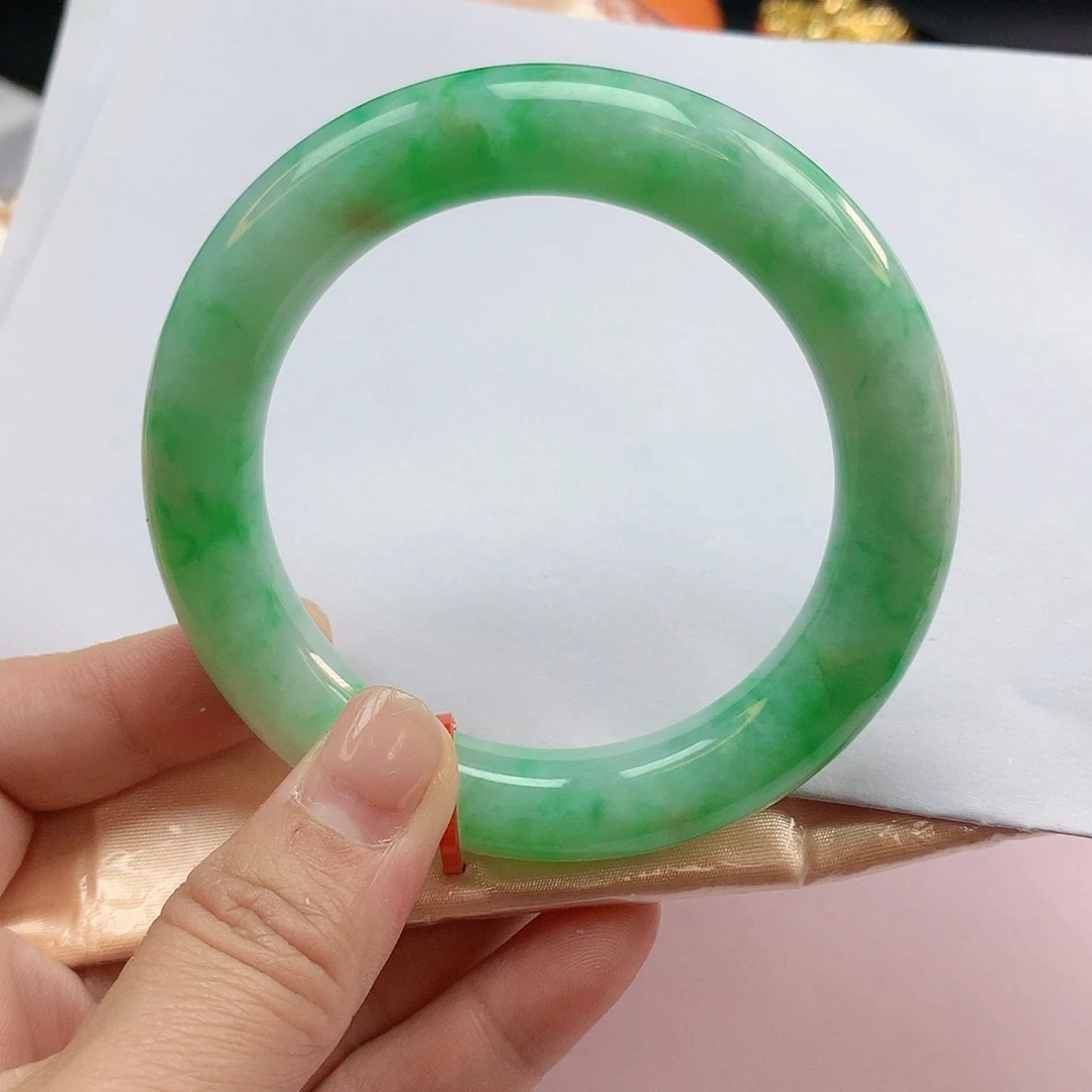 翡翠手镯未镶嵌57圈圆1524