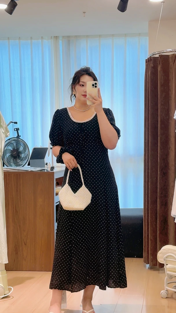 花椒大码女装集合店