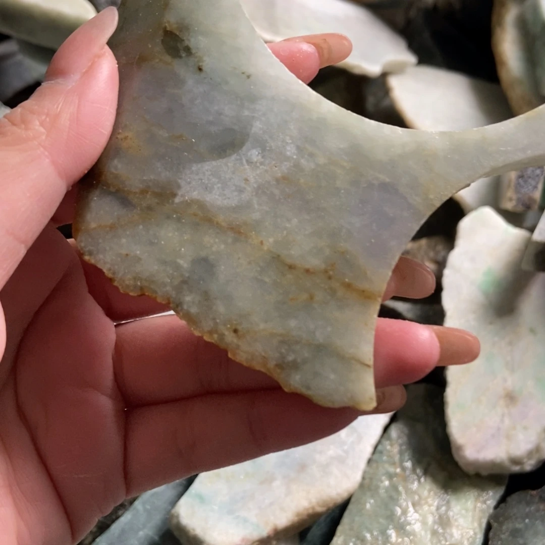 翡翠未镶嵌挂件天然翡翠