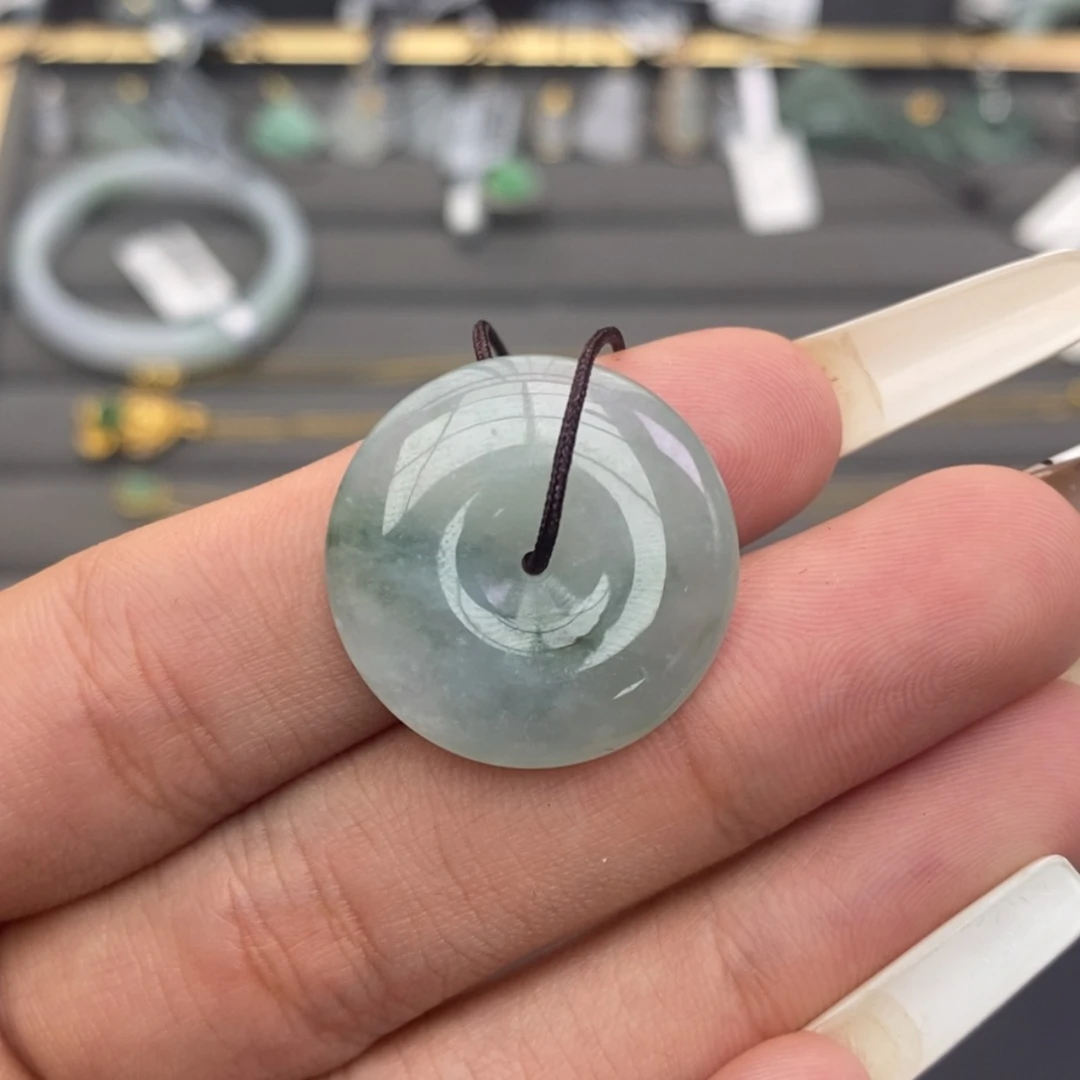 【闪购商品】颈饰未镶嵌翡翠