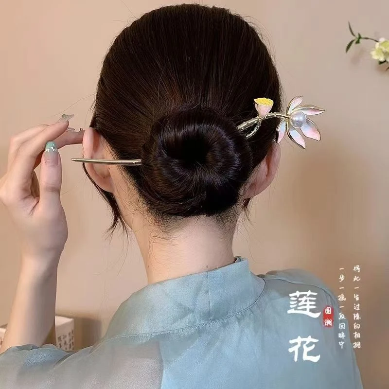 新中式莲花流苏发簪高级盘发古风簪子步摇头饰国潮个性发杈发饰