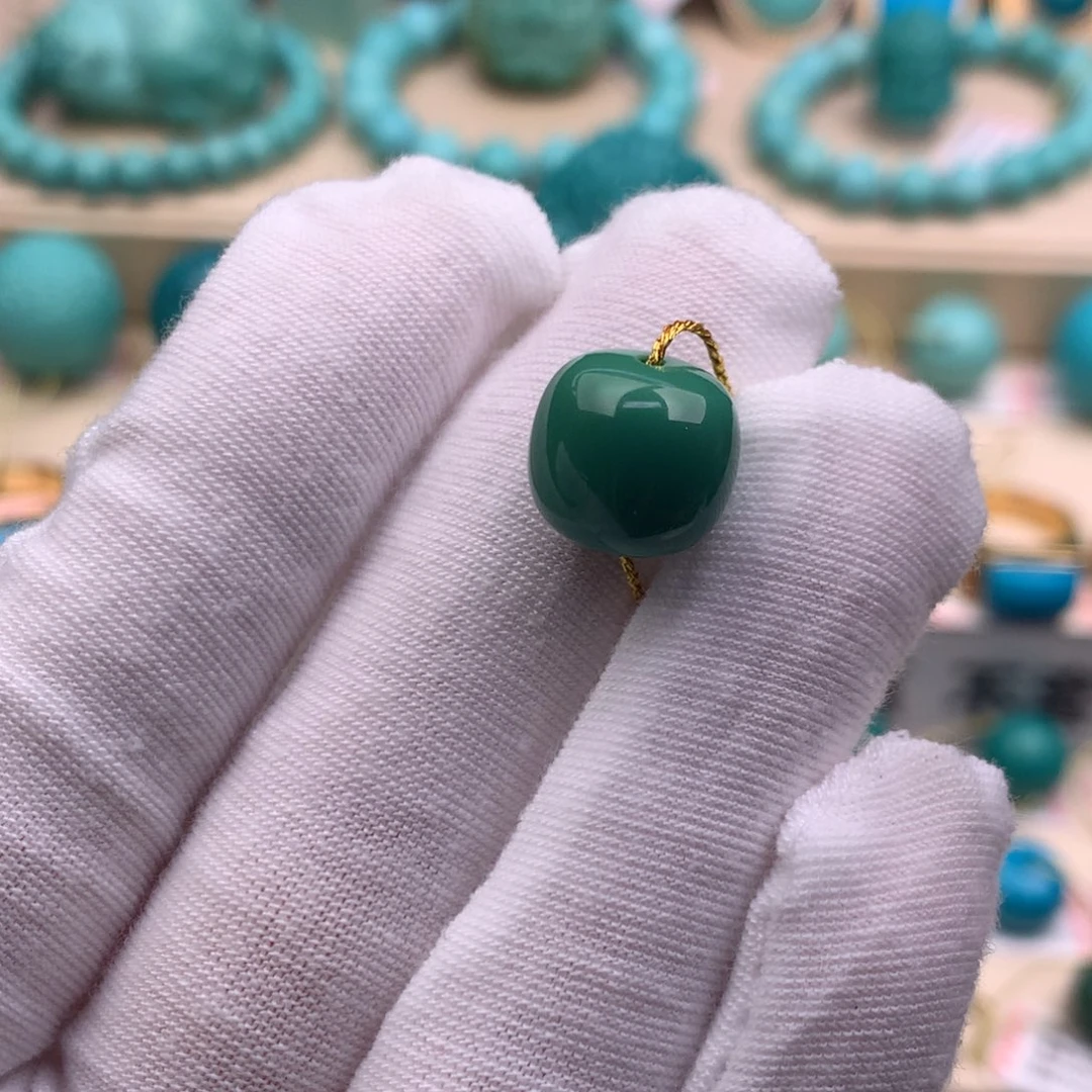 绿松石未镶嵌珠宝奇石11.6−10.7