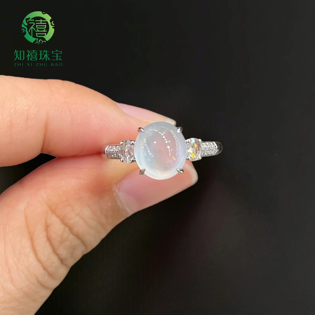 【知禧】天然缅甸A货18K金镶嵌高冰种白冰蛋面戒指女款简约高级起刚