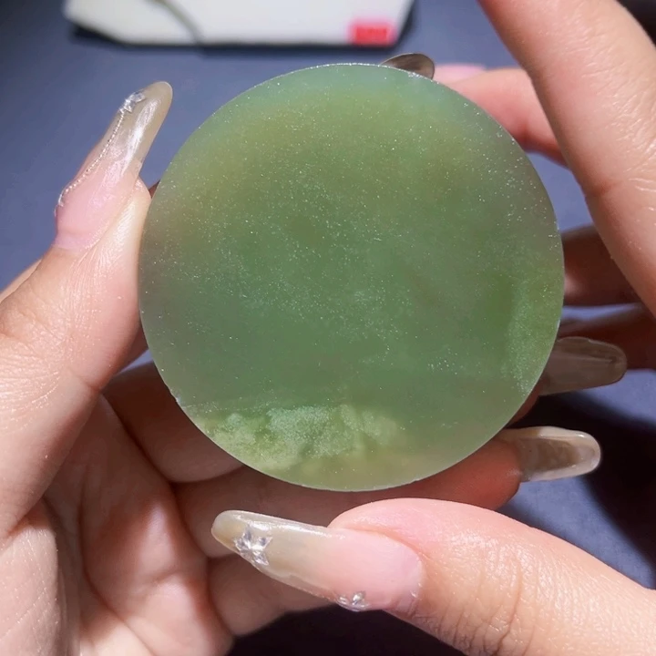 和田玉（糖玉）未镶嵌珠宝奇石