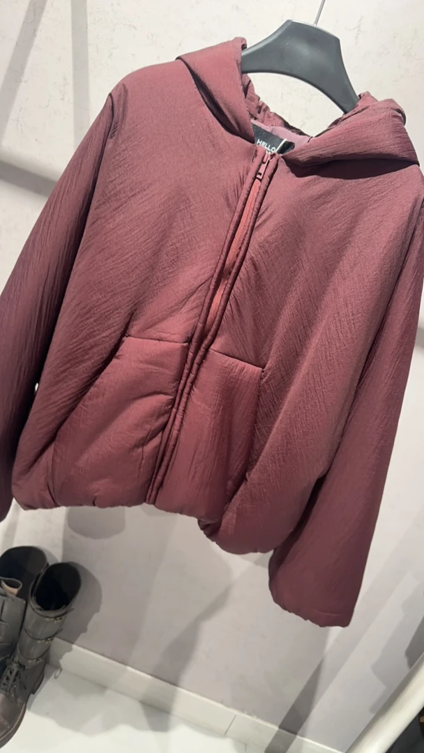 新款蝙蝠带帽子棉服