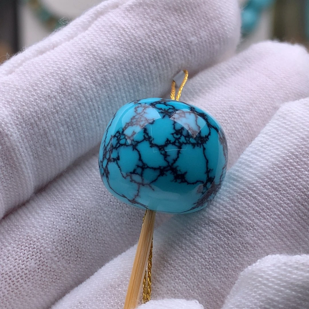 绿松石未镶嵌珠宝奇石18+