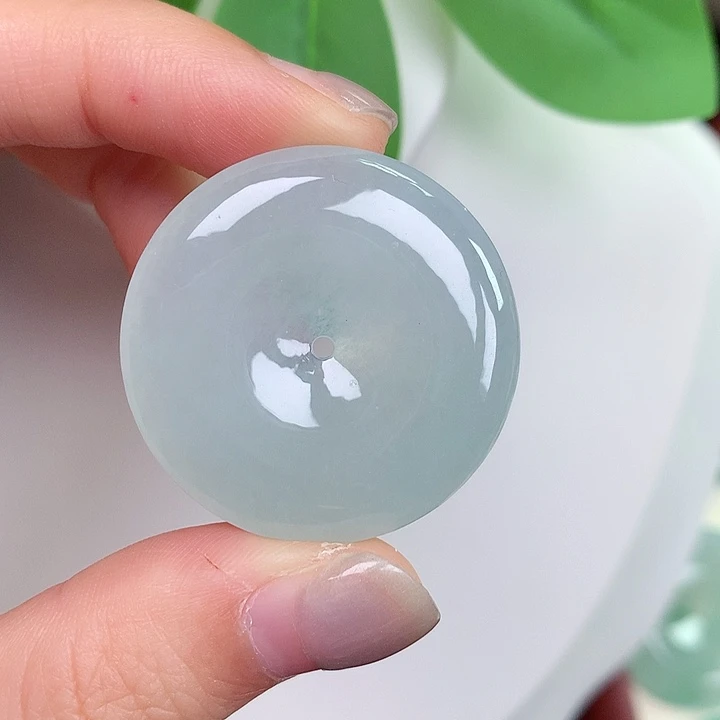 翡翠未镶嵌颈饰31-4.9mm