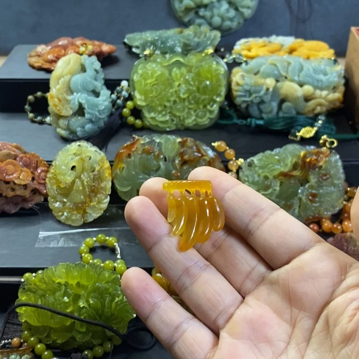 岫玉未镶嵌项链毛衣链