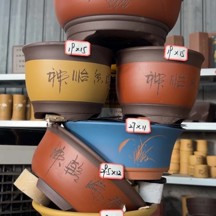 紫砂花盆100-6。