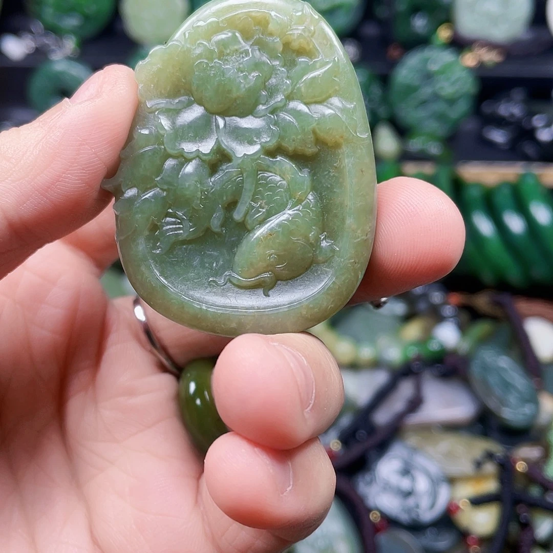 和田玉未镶嵌珠宝半成品