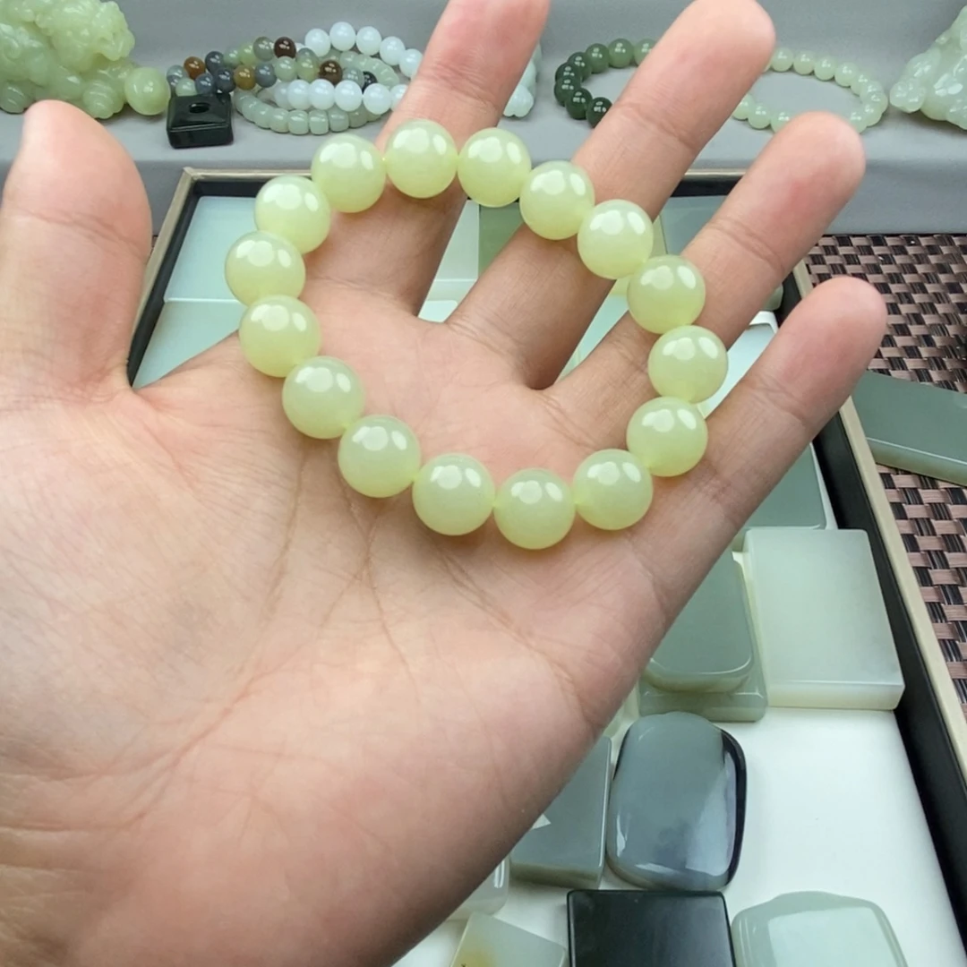 现***寞和田玉未镶嵌颈饰