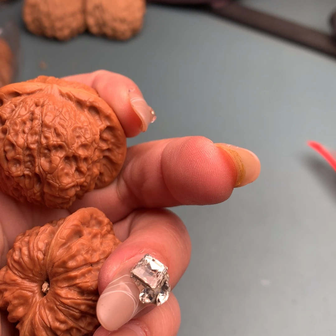 文玩核桃把件血麒麟3839