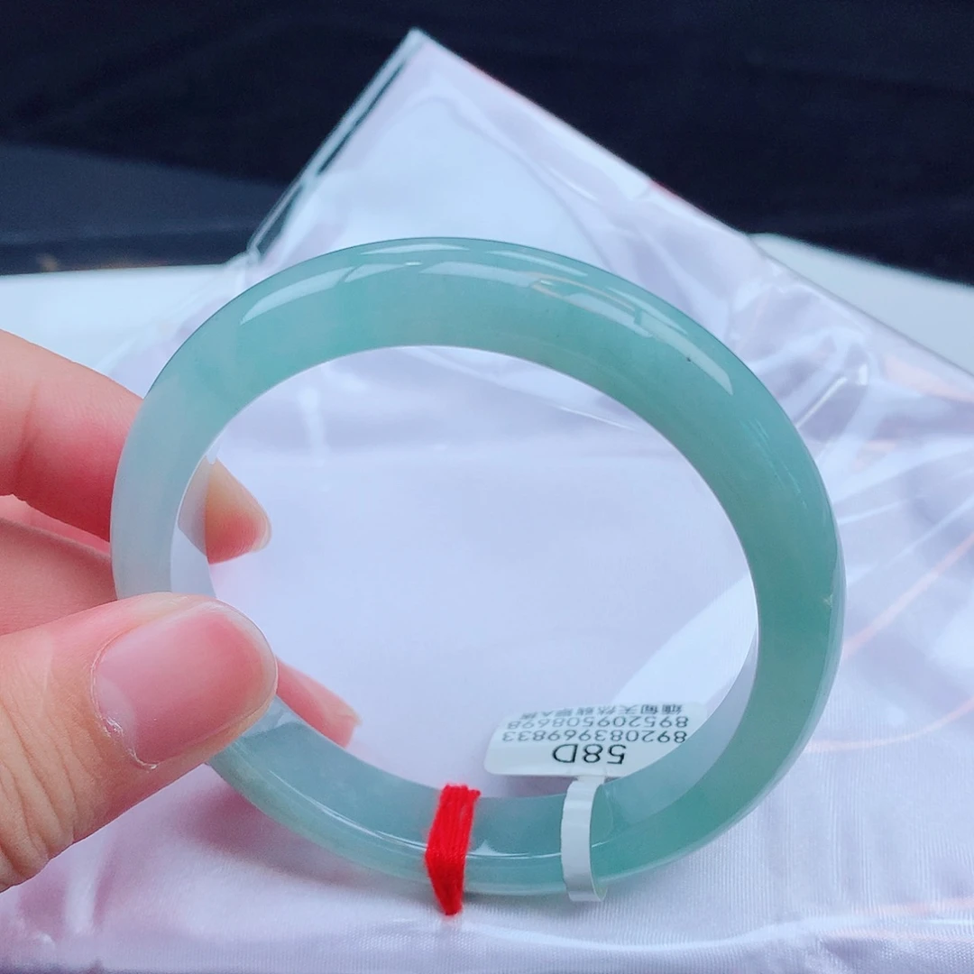 翡翠手镯未镶嵌天然缅甸翡翠A货手镯