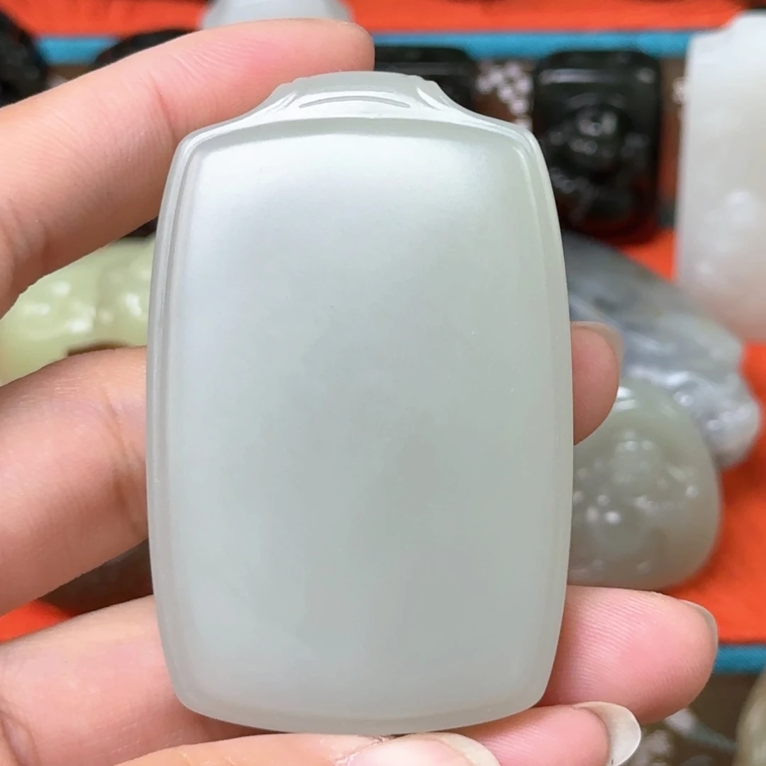 未镶嵌和田玉把件大*江