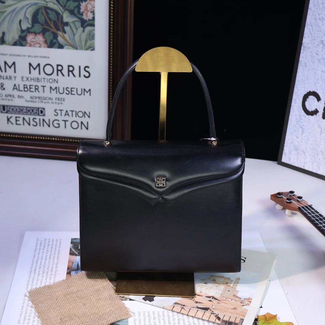 95新 Givenchy/纪梵希 tiny/E689/纪梵希Kelly手提