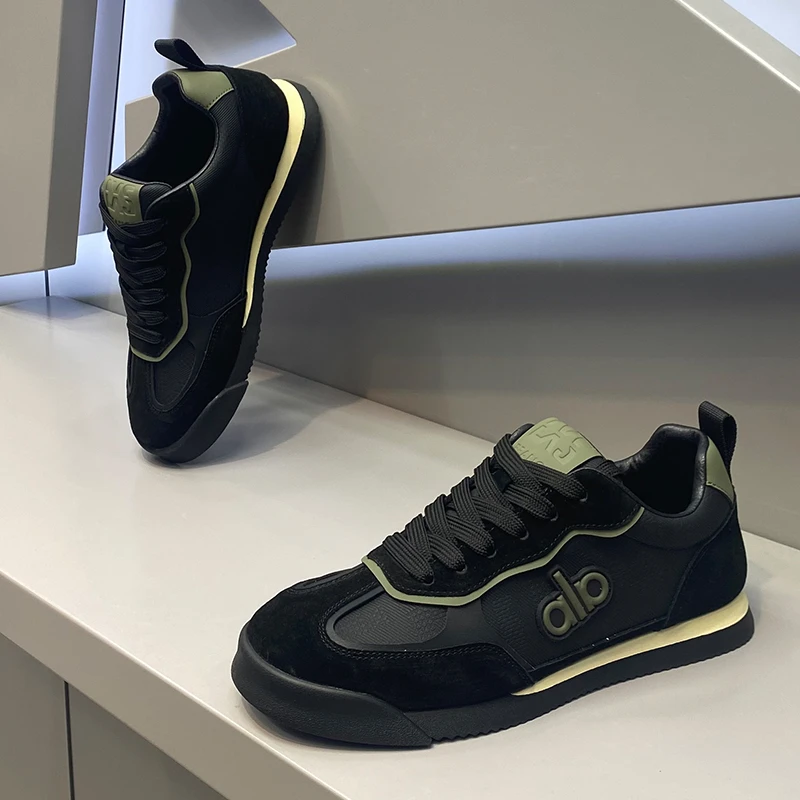 网红爆款男鞋秋季新款时尚百搭休闲鞋个性高端舒适透气低帮男板鞋