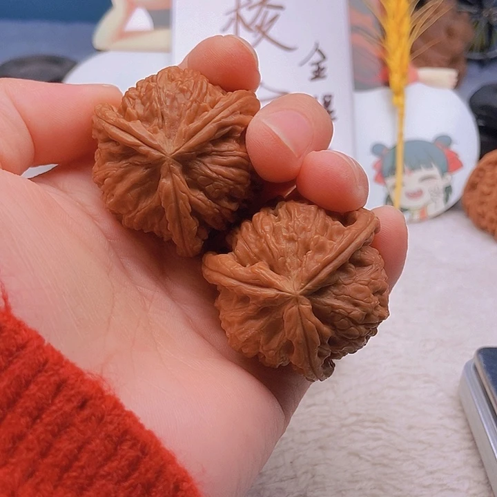 吊坠文玩核桃清***光三棱