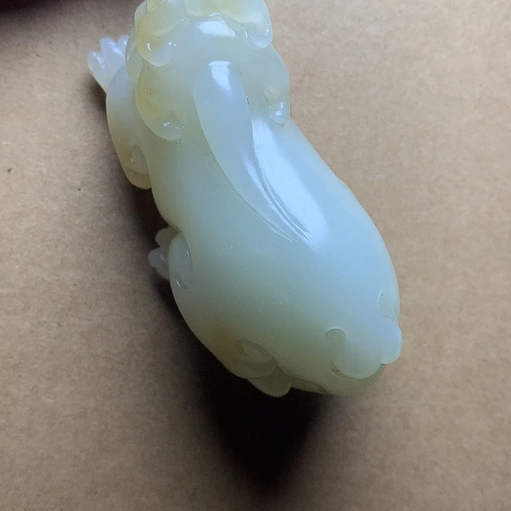 顺***6和田玉未镶嵌颈饰