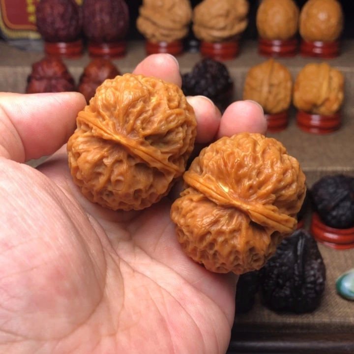 文玩核桃把件106龙鳞战甲44
