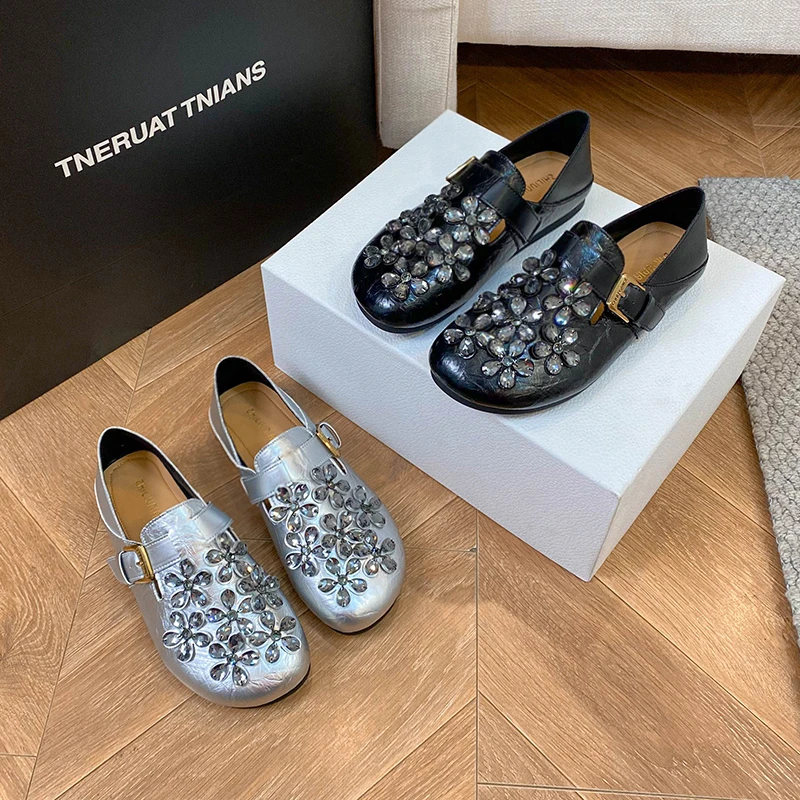 水钻一脚蹬平底通用豆豆鞋乐福鞋英伦风单鞋秋季时尚夏季女鞋休闲