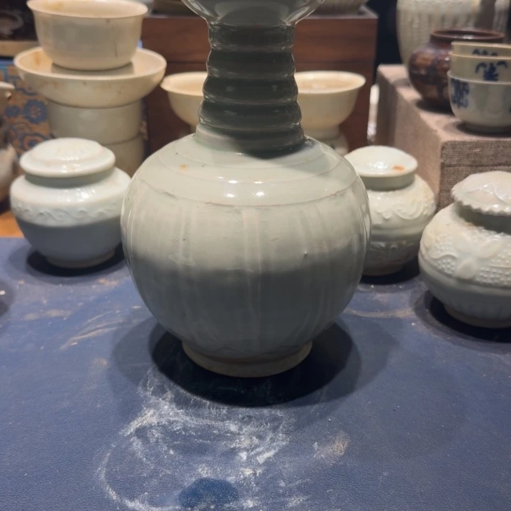 玉***缘其他漂亮的小瓷瓶啊