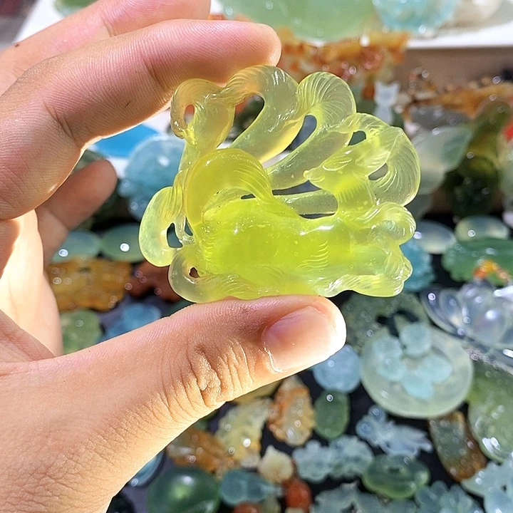 岫玉未镶嵌吊坠(赠链)