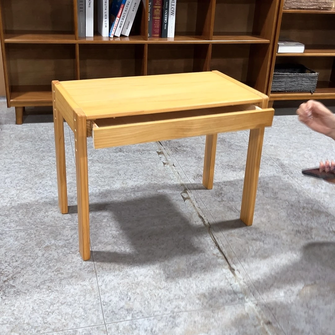 松木007桌子散发原木色