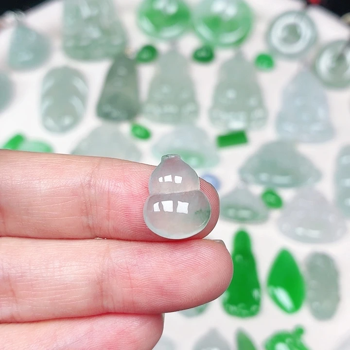 翡翠裸石缅甸天然A货翡翠