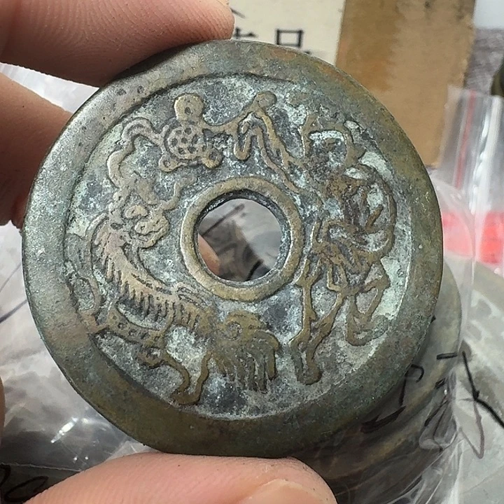 大***帅铜现代工艺品花钱