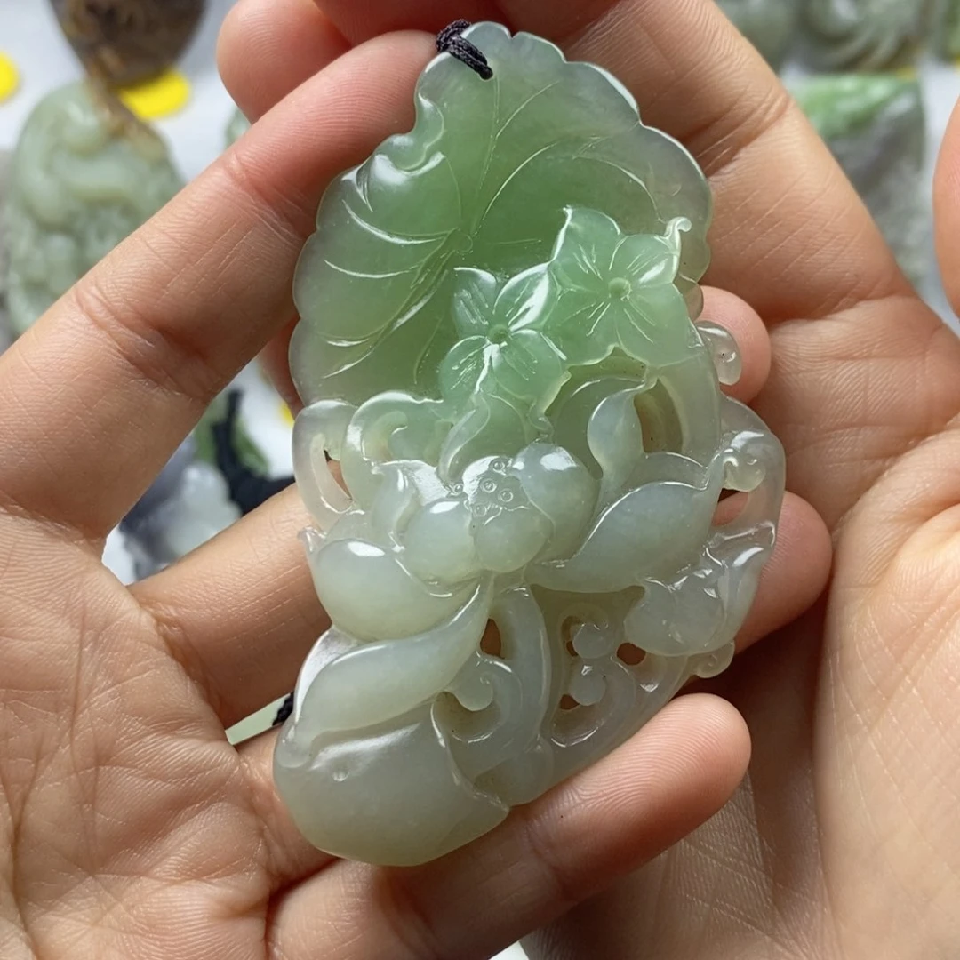 未镶嵌和田玉挂件
