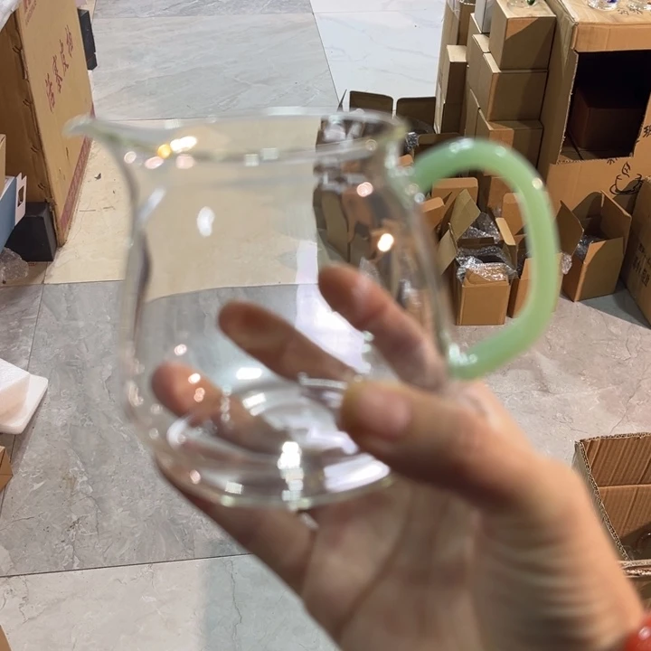 手工艺品玻璃公杯浅玉