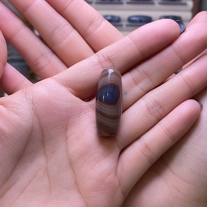 崇***少玛瑙/玉髓未镶嵌颈饰