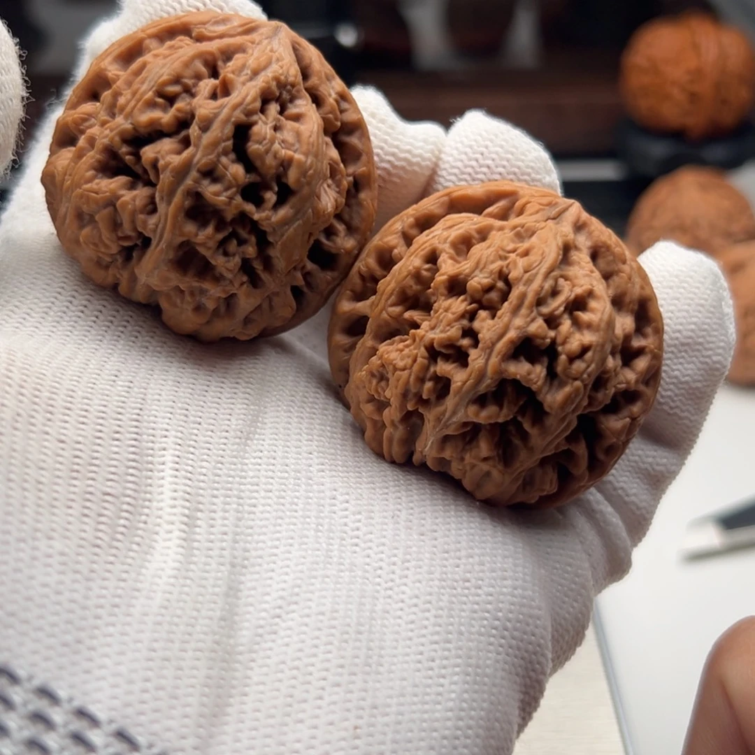 文玩核桃吊坠全品粗筋