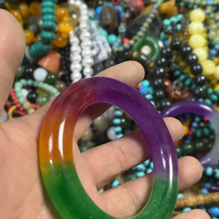 未镶嵌和田玉（糖玉）挂件