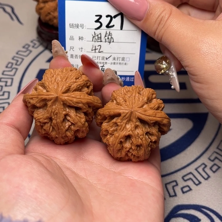 把件文玩核桃粗筋