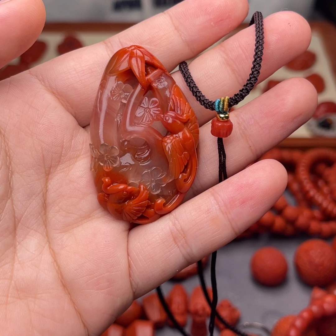 未镶嵌配饰南红玛瑙