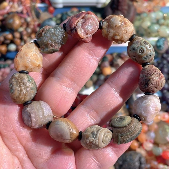 石英质玉未镶嵌手饰