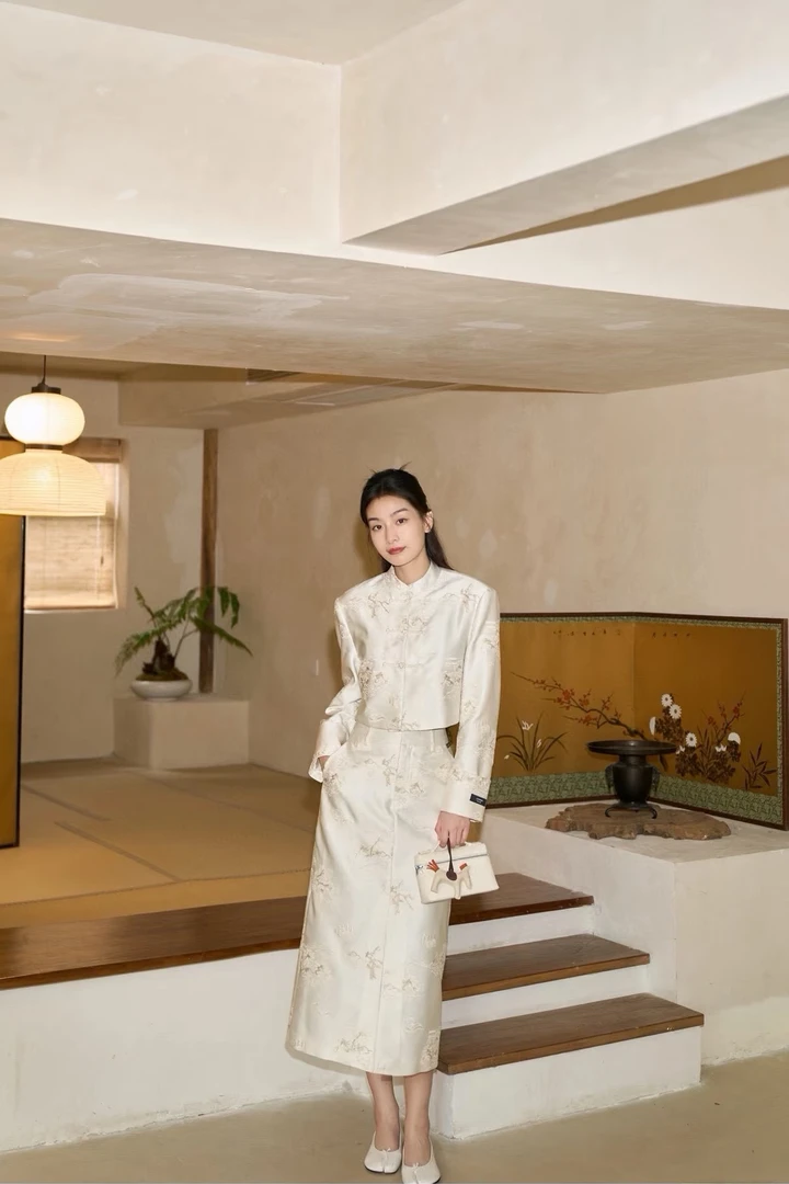 【IN11全球买手店】WIWH新款白色国风金丝提花上衣