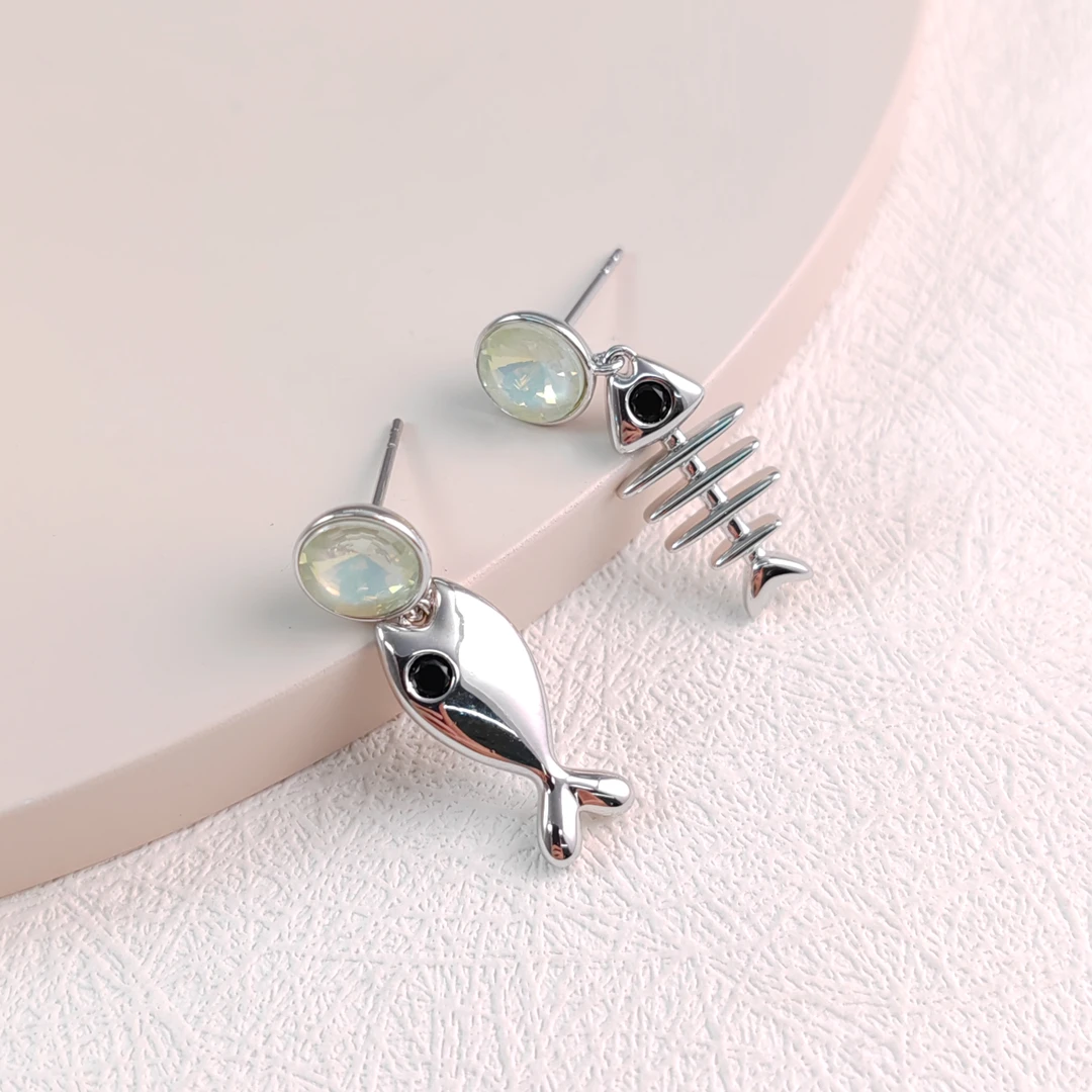 XUPING/旭平首饰 合金亚克力耳饰 【潘生福利】小鱼GDJ X001107797