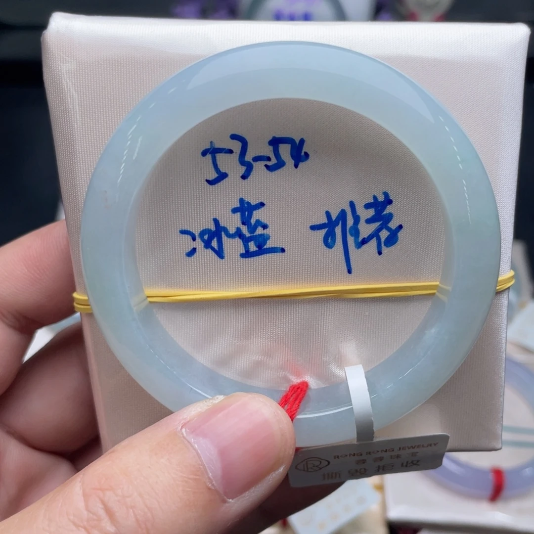 翡翠未镶嵌手镯翡翠手镯08