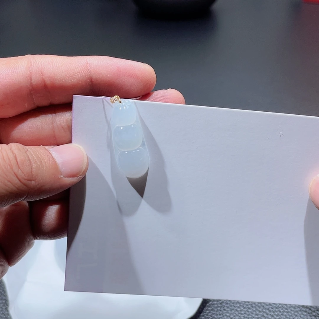 翡翠未镶嵌颈饰天然翡翠