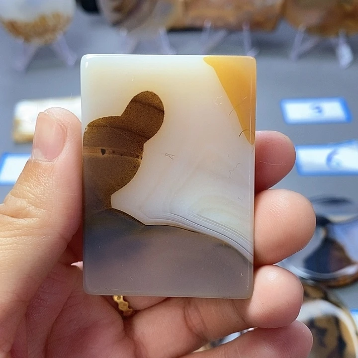 玛瑙/玉髓未镶嵌珠宝半成品