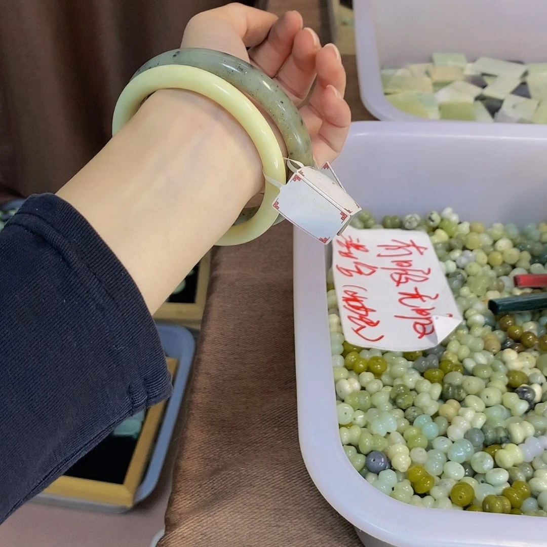 蛇纹石玉未镶嵌其他114