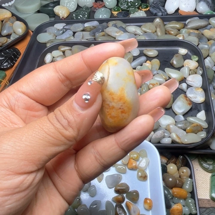 和田玉（青玉）未镶嵌珠宝半成品